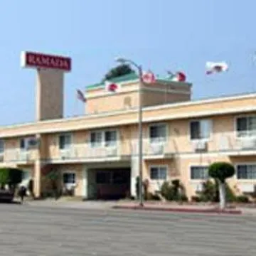 Ramada By Wyndham Marina Del Rey Otel
